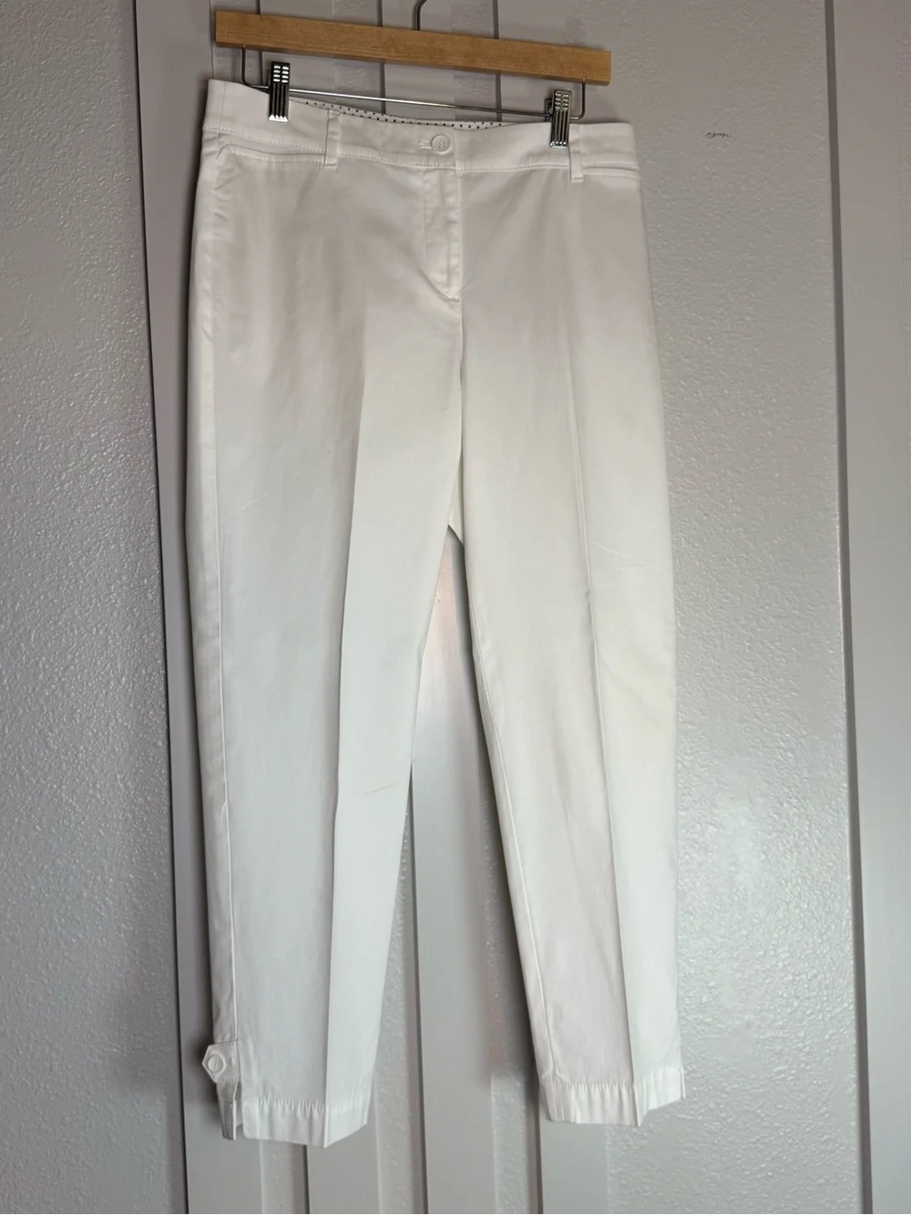 Talbots Perfect Crop Pants Women’s 4 White Stretch Cotton Button Tab Hem